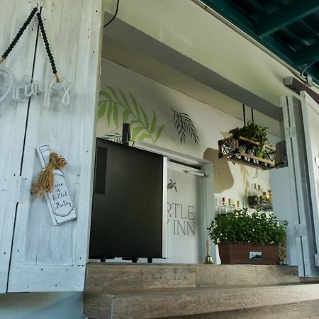 Turtle Bay Inn Lajas Εξωτερικό φωτογραφία