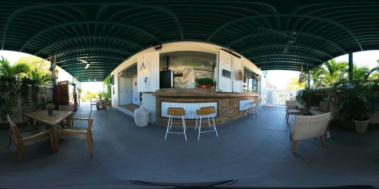 Turtle Bay Inn Lajas Εξωτερικό φωτογραφία